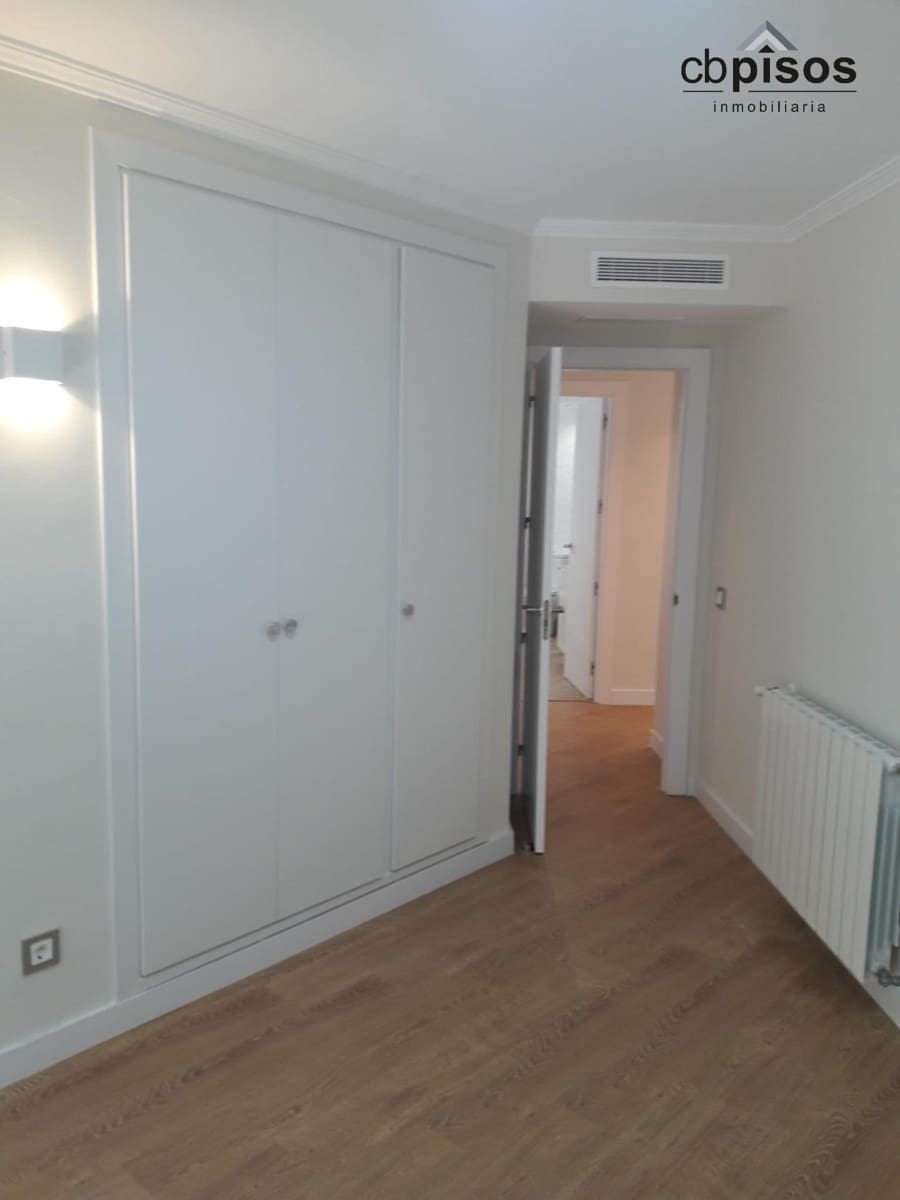 3 sovrum Lägenhet att hyra i Bendinat med pool - 3 900 € (Ref: 9362481)