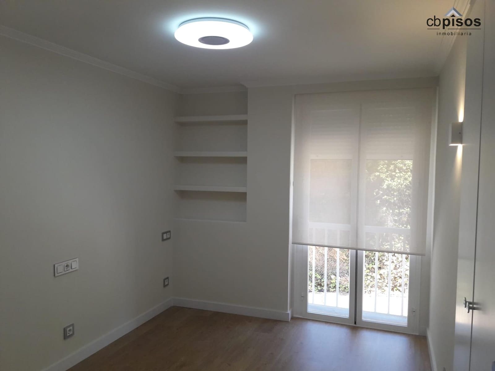 3 sovrum Lägenhet att hyra i Bendinat med pool - 3 900 € (Ref: 9362481)