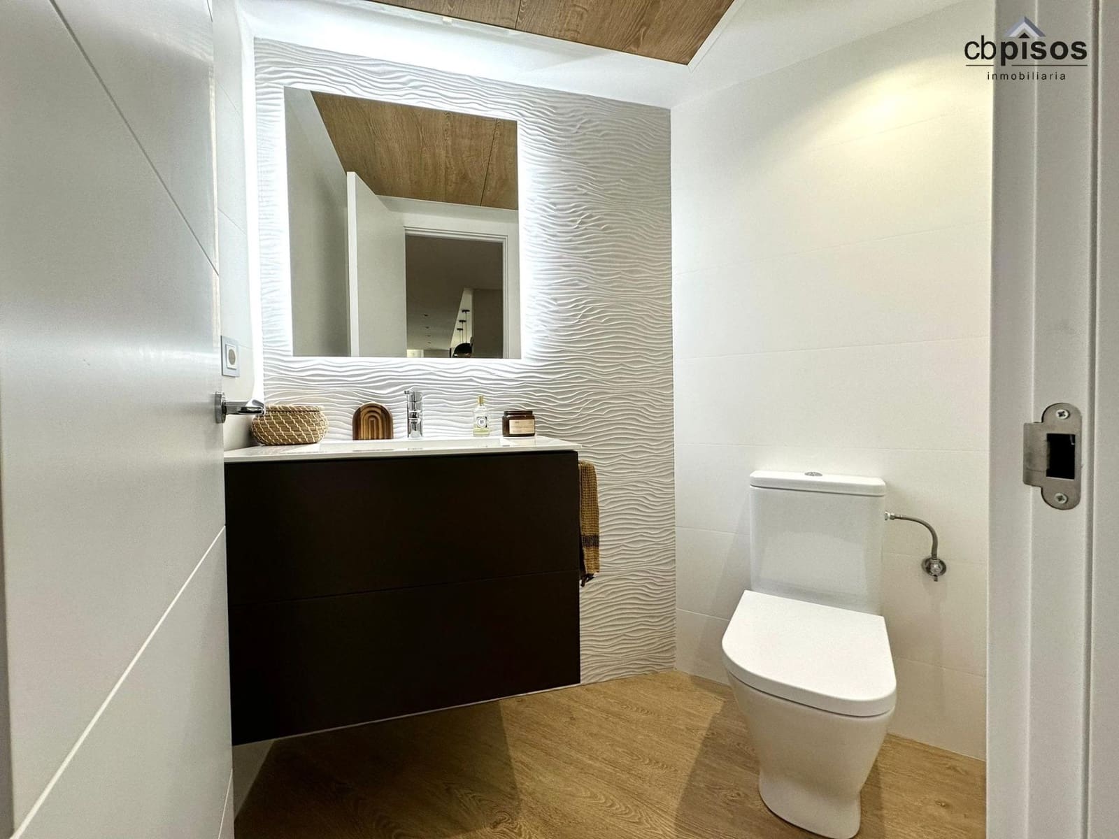 3 sovrum Lägenhet att hyra i Bendinat med pool - 3 900 € (Ref: 9362481)