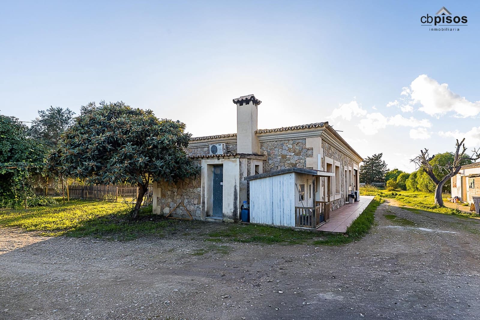 3 bedroom Finca/Country House for sale in Santa Eugenia with pool garage - € 850,000 (Ref: 9427392)