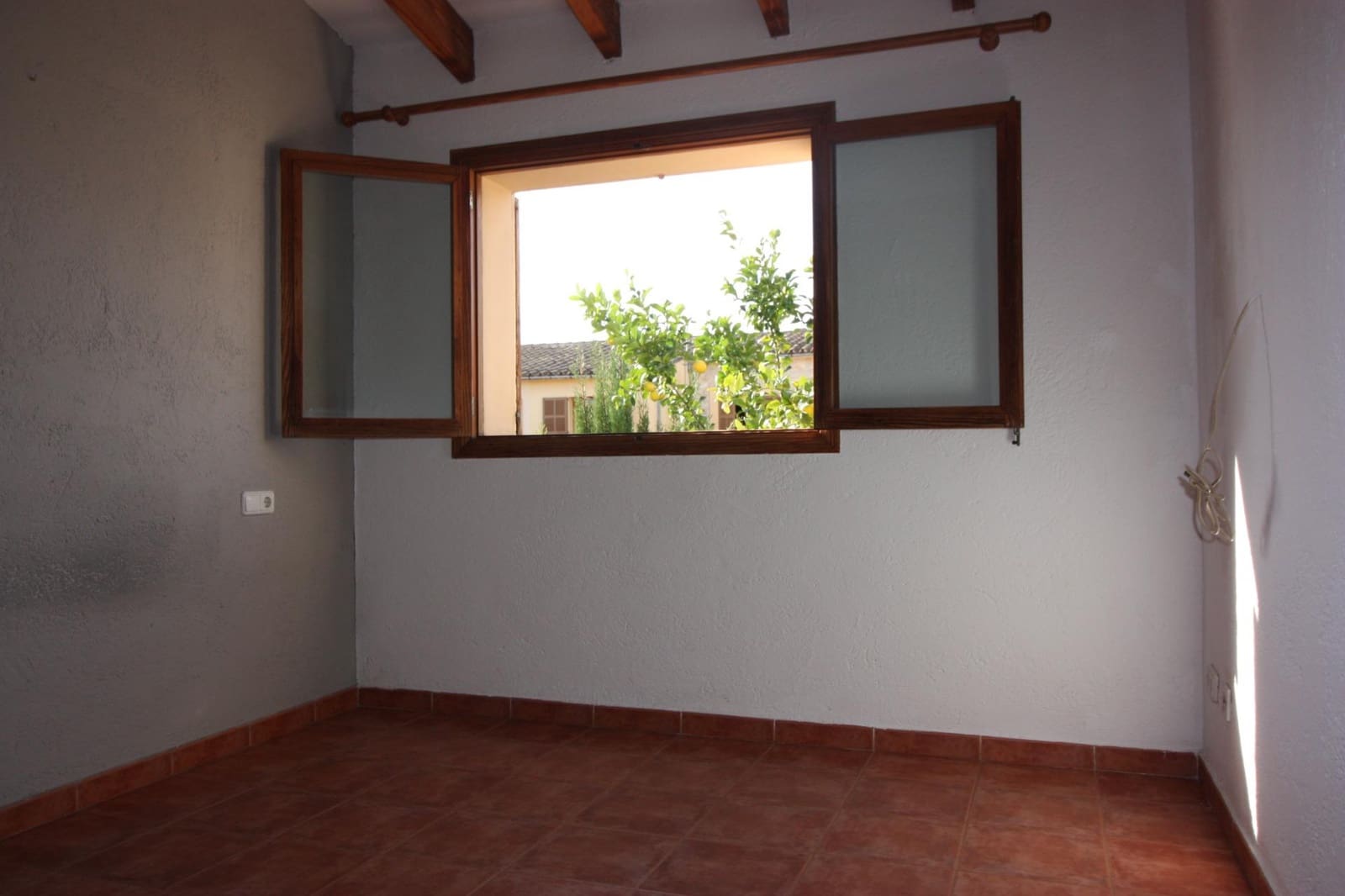 3 sovrum Villa att hyra i Binissalem - 1 700 € (Ref: 9437550)