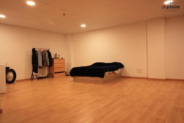 Erhverv til salg i Palma de Mallorca - € 230.000 (Ref: 9494706)