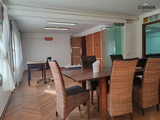 Büro zu vermieten in Arxiduc, Palma de Mallorca - 1.200 € (Ref: 9530812)