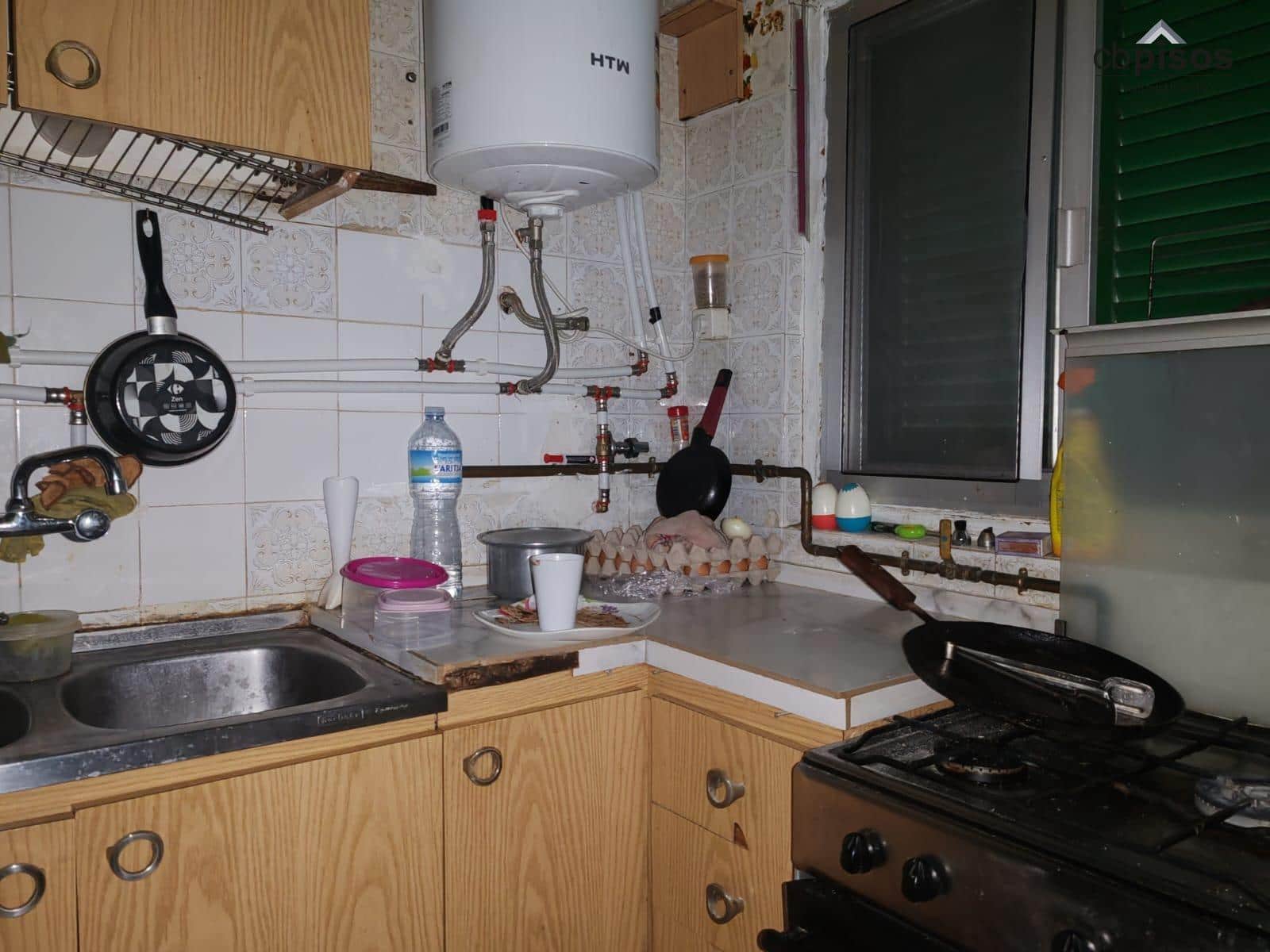 2 bedroom Apartment for sale in Palma de Mallorca - € 165,000 (Ref: 9591459)