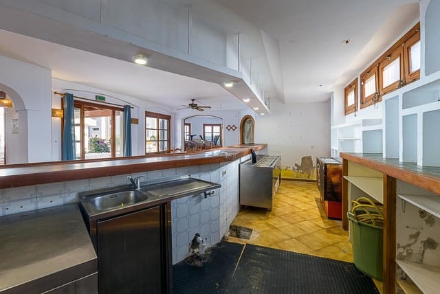 Comercial para venda em Cala Figuera, Santanyí - 570 000 € (Ref: 9656224)