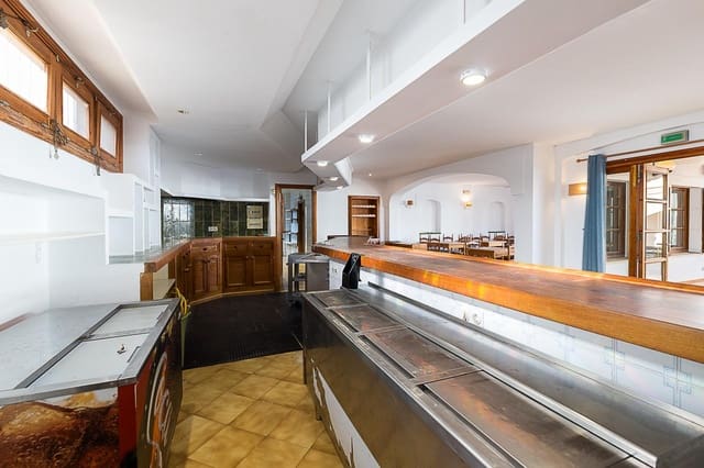 Comercial para venda em Cala Figuera, Santanyí - 570 000 € (Ref: 9656224)