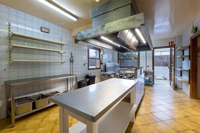 Comercial para venda em Cala Figuera, Santanyí - 570 000 € (Ref: 9656224)