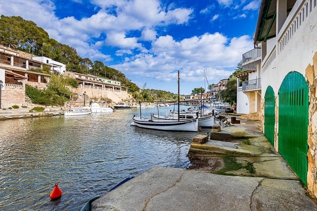 Comercial para venda em Cala Figuera, Santanyí - 570 000 € (Ref: 9656224)