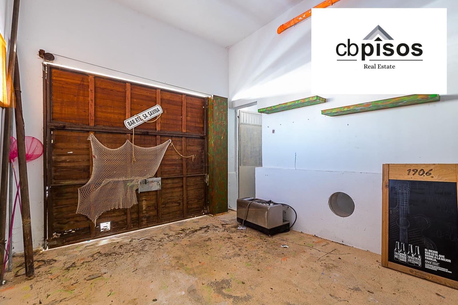 Commercial for sale in Cala Figuera - € 570,000 (Ref: 9656224)
