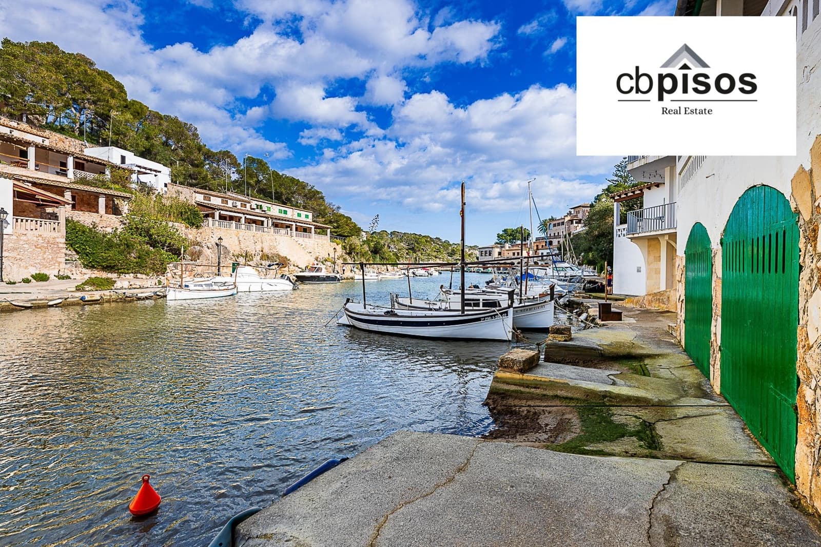 Commercial for sale in Cala Figuera - € 570,000 (Ref: 9656224)