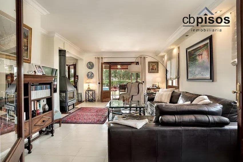 4 quarto Moradia para venda em Puntiro com piscina garagem - 1 750 000 € (Ref: 9674423)