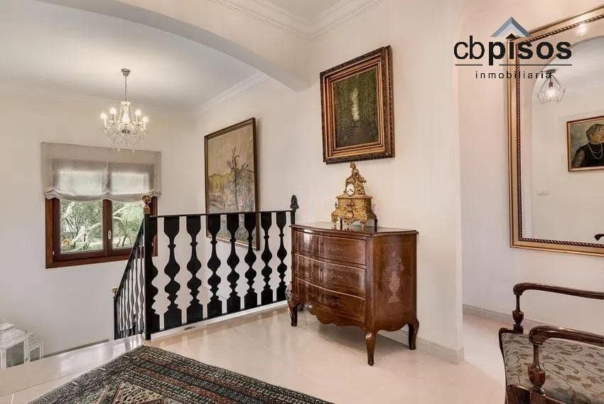 4 quarto Moradia para venda em Puntiro com piscina garagem - 1 750 000 € (Ref: 9674423)