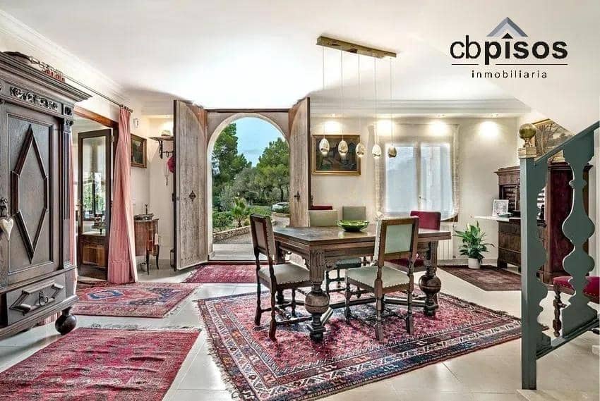 4 quarto Moradia para venda em Puntiro com piscina garagem - 1 750 000 € (Ref: 9674423)