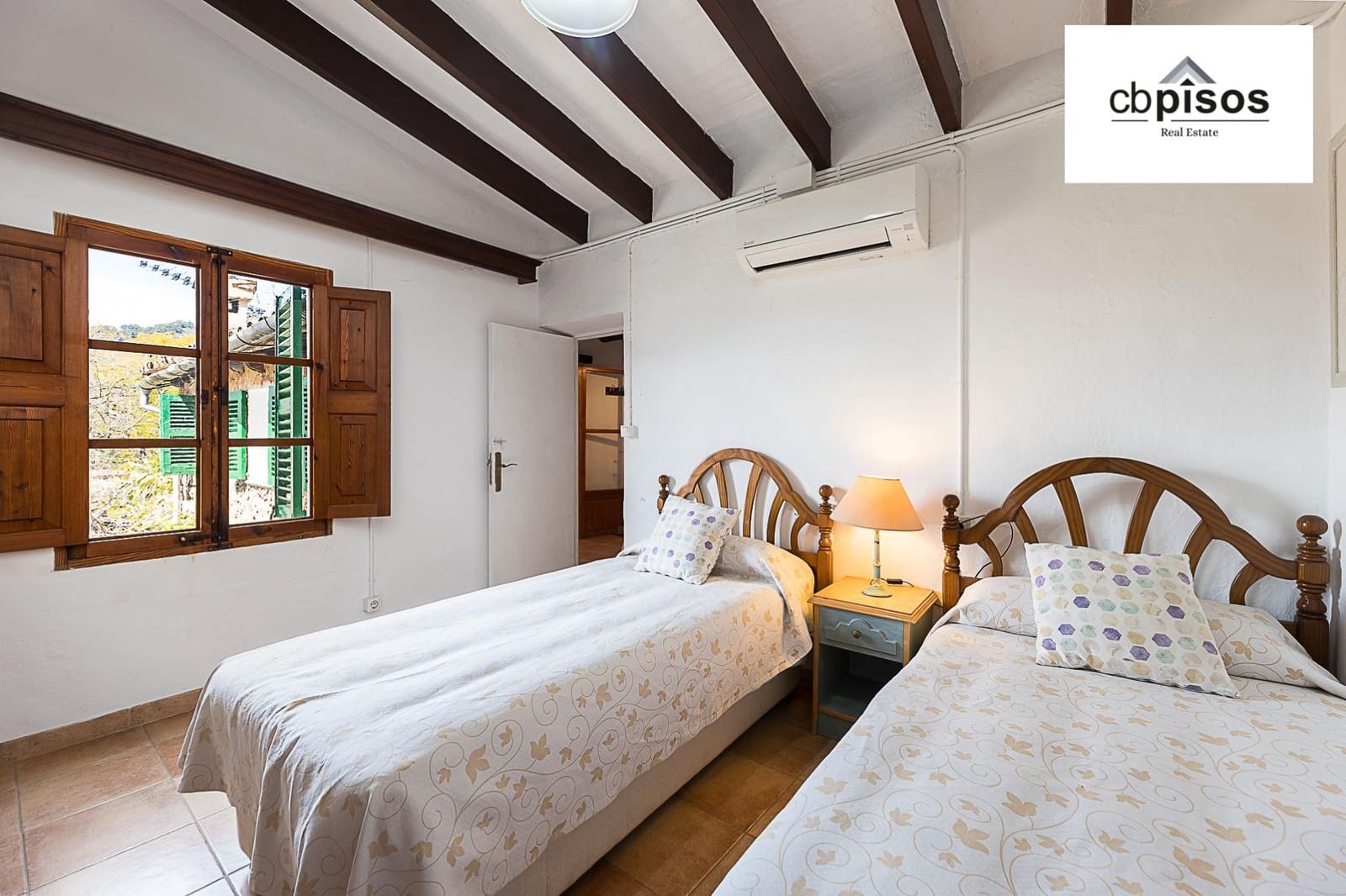 10 soveværelse Finca/Landehus til salg i Fornalutx med swimmingpool garage - € 5.000.000 (Ref: 9752165)