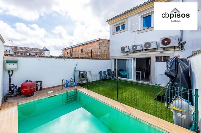 3 slaapkamer Rijtjeshuis te koop in Ses Salines met zwembad - € 680.000 (Ref: 9822709)