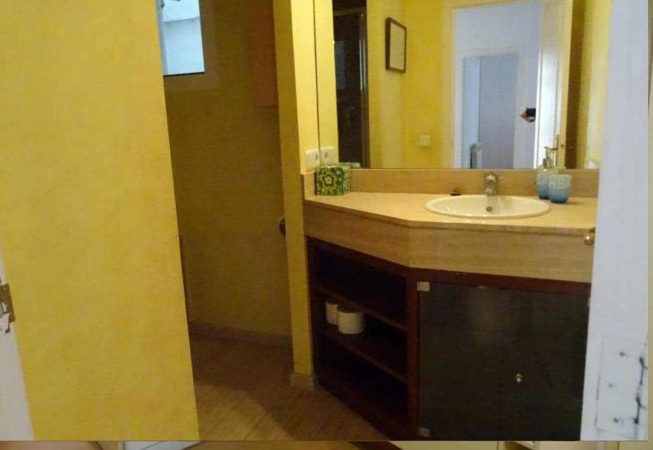 3 bedroom Flat for rent in Palma de Mallorca with garage - € 2,020 (Ref: 10037541)
