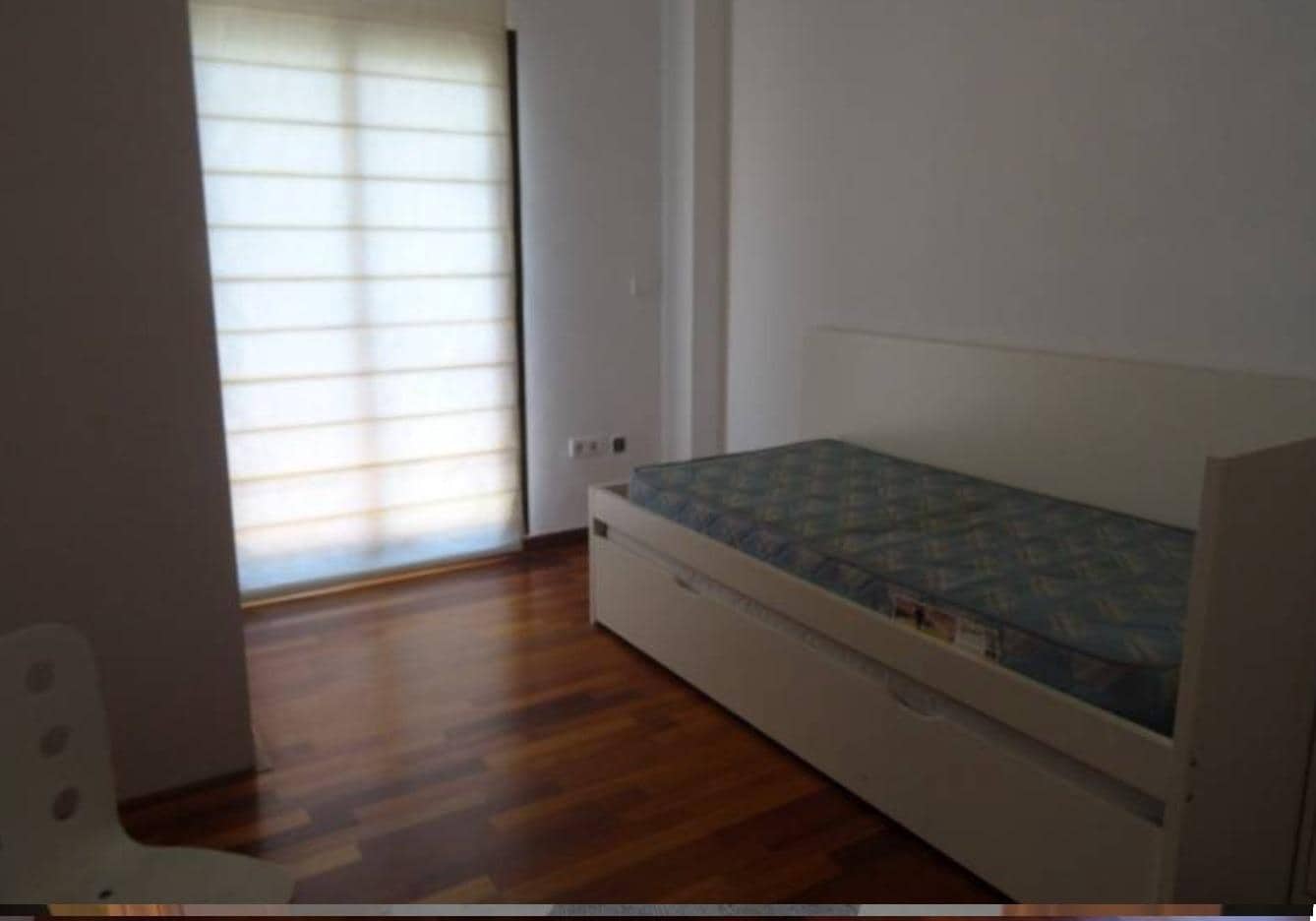 3 bedroom Flat for rent in Palma de Mallorca with garage - € 2,020 (Ref: 10037541)