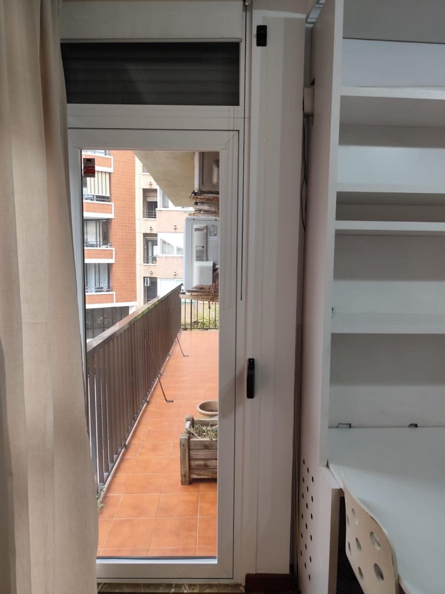 3 soveværelse Lejlighed til leje i Palma de Mallorca med garage - € 1.800 (Ref: 10037541)