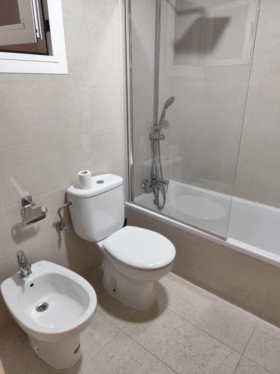 3 soveværelse Lejlighed til leje i Palma de Mallorca med garage - € 1.800 (Ref: 10037541)