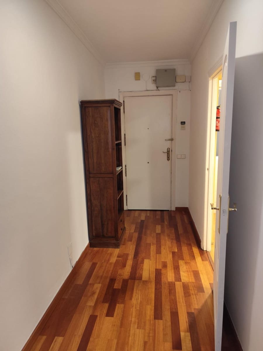 3 soveværelse Lejlighed til leje i Palma de Mallorca med garage - € 1.800 (Ref: 10037541)