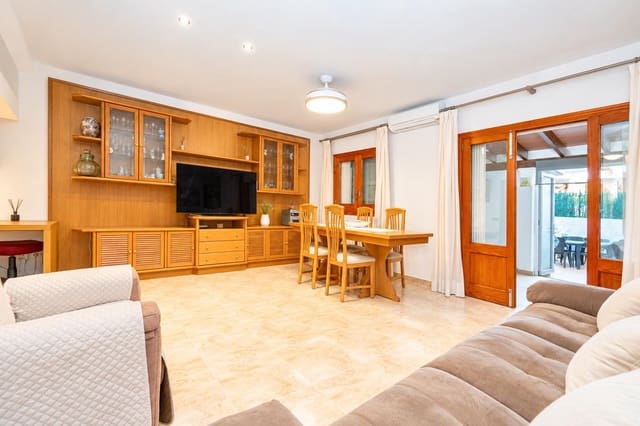 3 slaapkamer Rijtjeshuis te koop in El Pont d'Inca / Es Pont d'Inca, Marratxí - € 625.000 (Ref: 10185092)