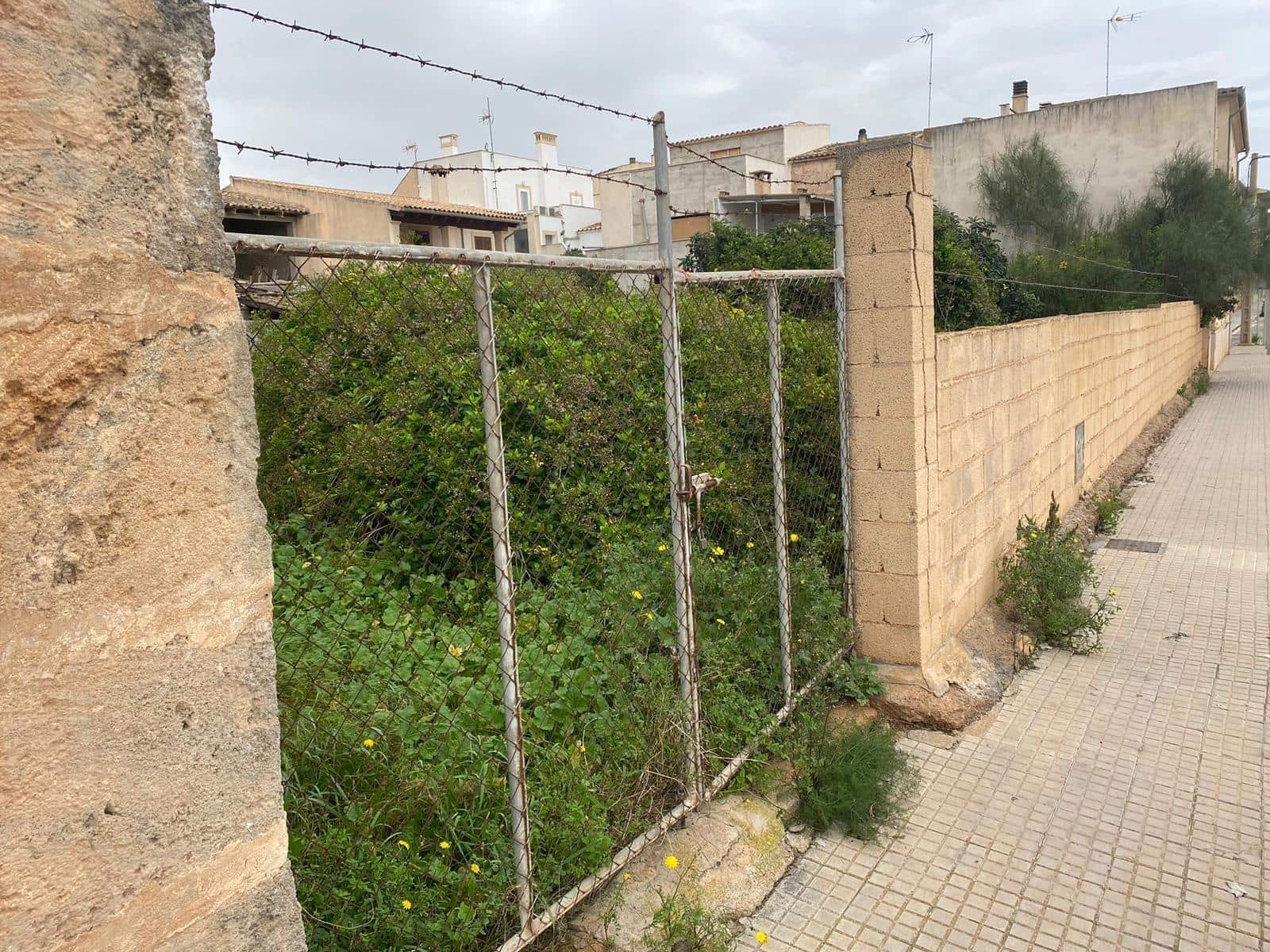 Tomt till salu i Porreres - 350 000 € (Ref: 8728098)