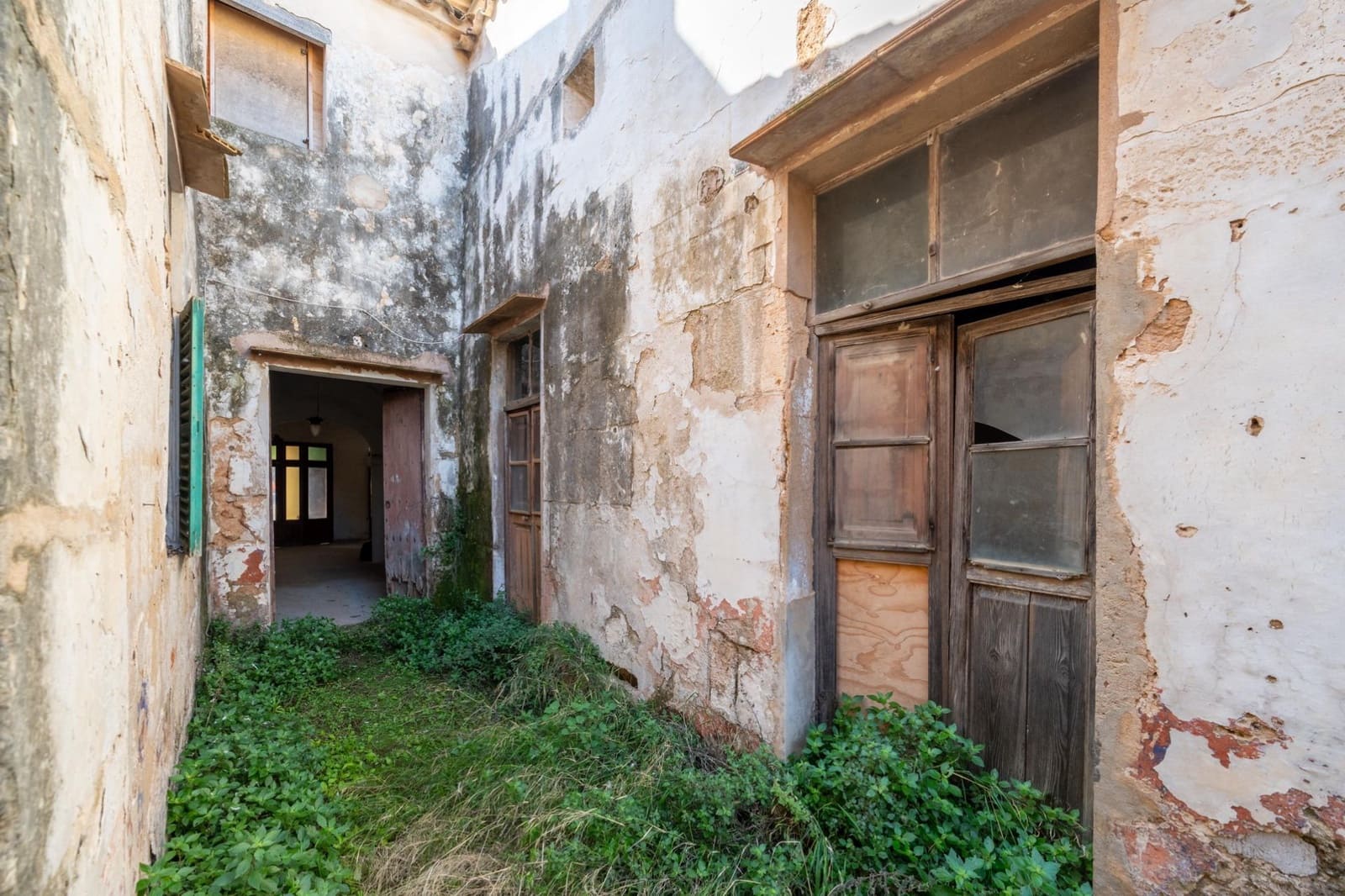 5 soveværelse Villa til salg i Campos med garage - € 559.500 (Ref: 9335163)