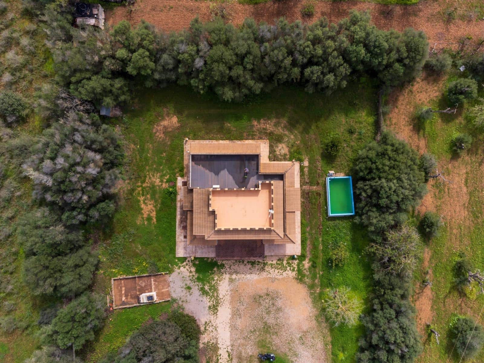 4 bedroom Villa for sale in Llucmajor with garage - € 695,000 (Ref: 9414268)