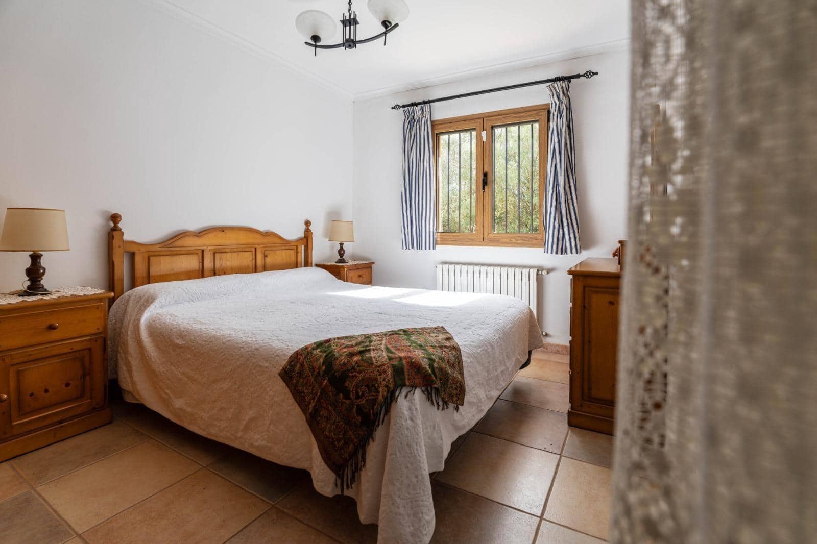 4 bedroom Villa for sale in Llucmajor with garage - € 695,000 (Ref: 9414268)