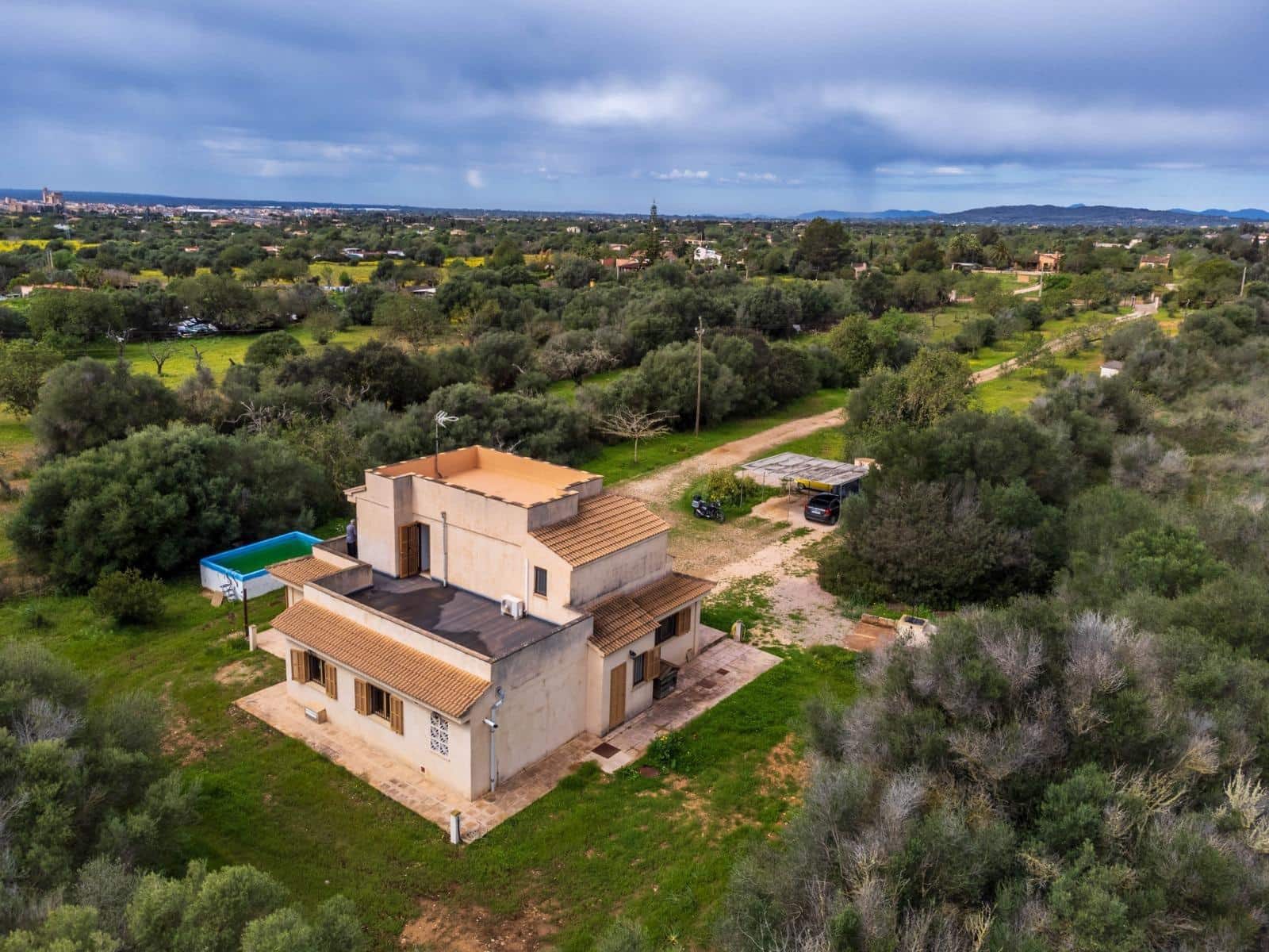 4 soveværelse Villa til salg i Llucmajor med garage - € 695.000 (Ref: 9414268)