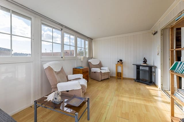 3 bedroom Flat for sale in Palma de Mallorca - € 390,000 (Ref: 9446594)