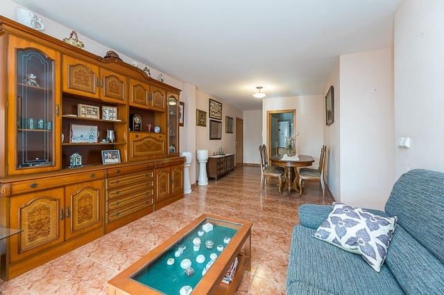 3 bedroom Flat for sale in Palma de Mallorca - € 390,000 (Ref: 9446594)