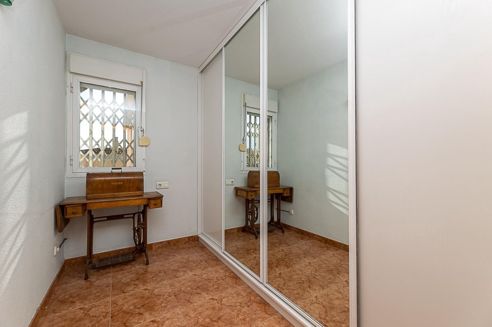 3 bedroom Flat for sale in Palma de Mallorca - € 390,000 (Ref: 9446594)