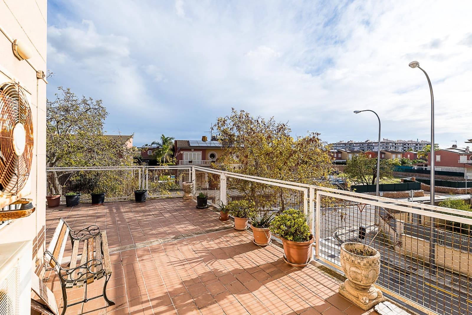 3 bedroom Flat for sale in Palma de Mallorca - € 390,000 (Ref: 9446594)