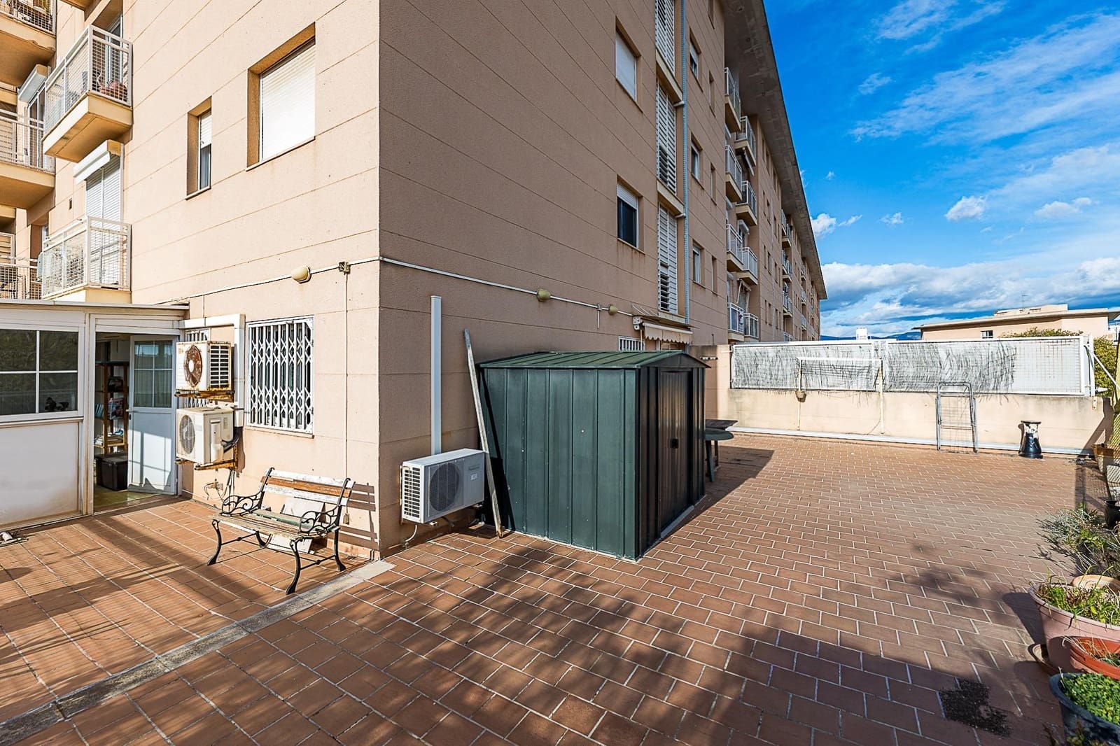 3 bedroom Flat for sale in Palma de Mallorca - € 390,000 (Ref: 9446594)