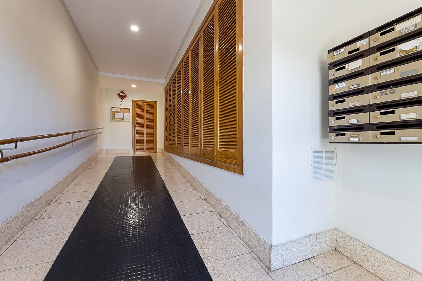 3 bedroom Flat for sale in Palma de Mallorca - € 390,000 (Ref: 9446594)