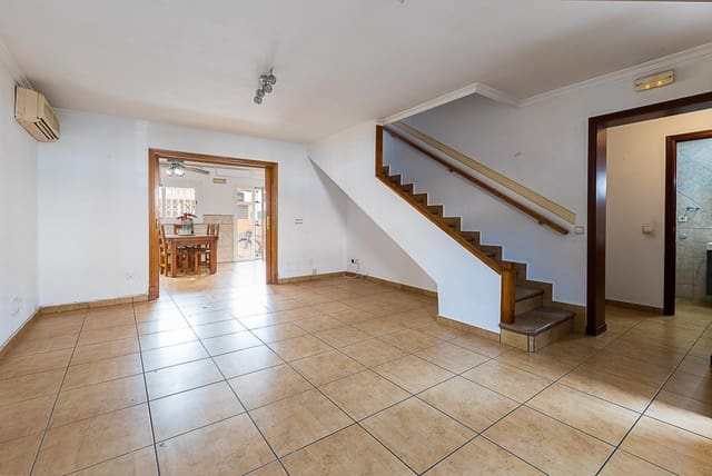 5 soverom Rekkehus til salgs i Son Ferriol, Palma de Mallorca - € 595 000 (Ref: 9619469)
