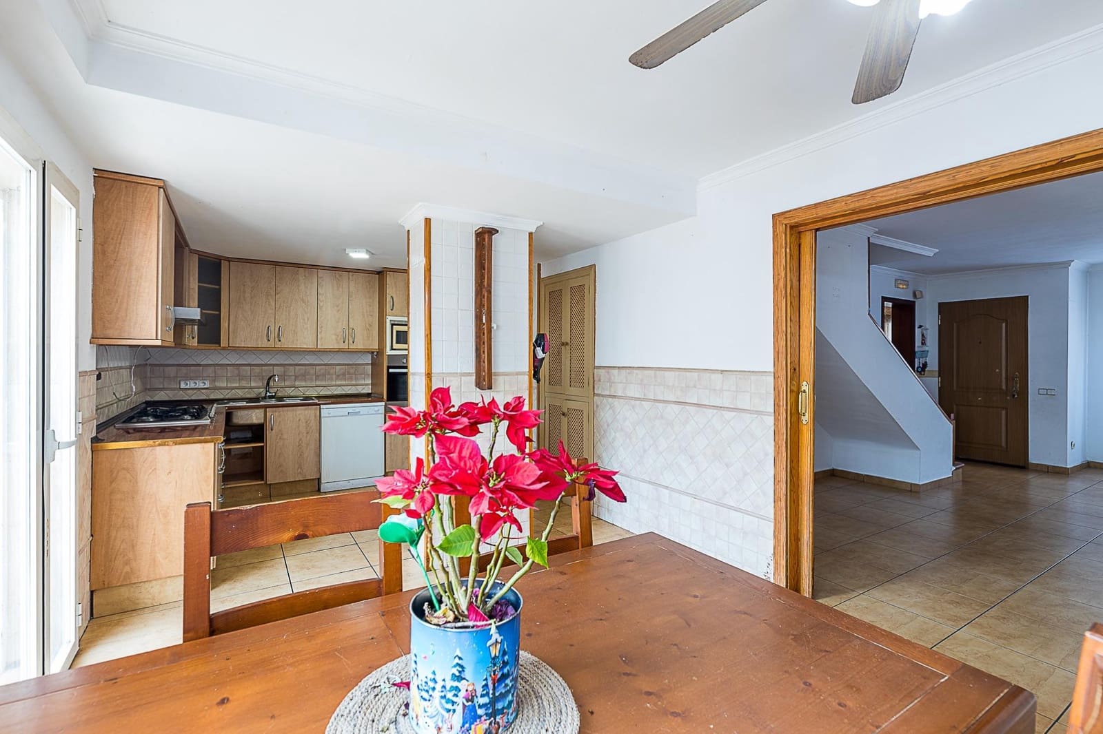 5 bedroom Terraced Villa for sale in Son Ferriol - € 595,000 (Ref: 9619469)