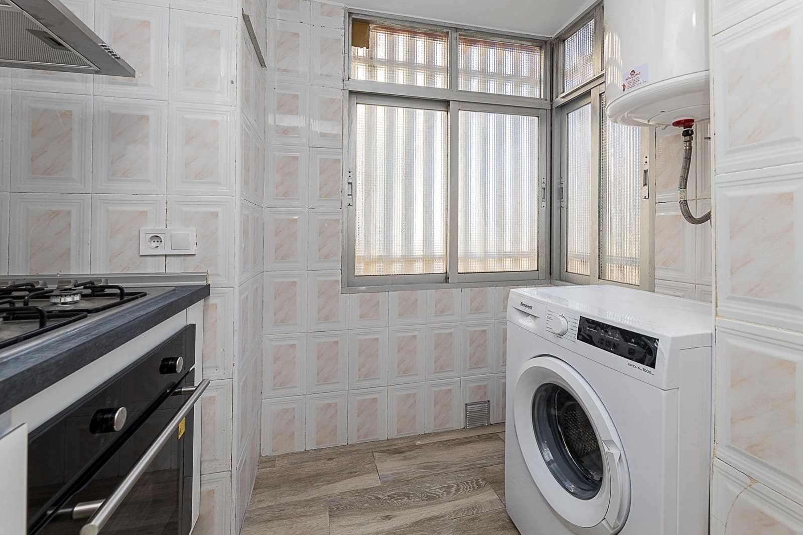 3 soveværelse Lejlighed til salg i Palma de Mallorca - € 230.000 (Ref: 9634485)