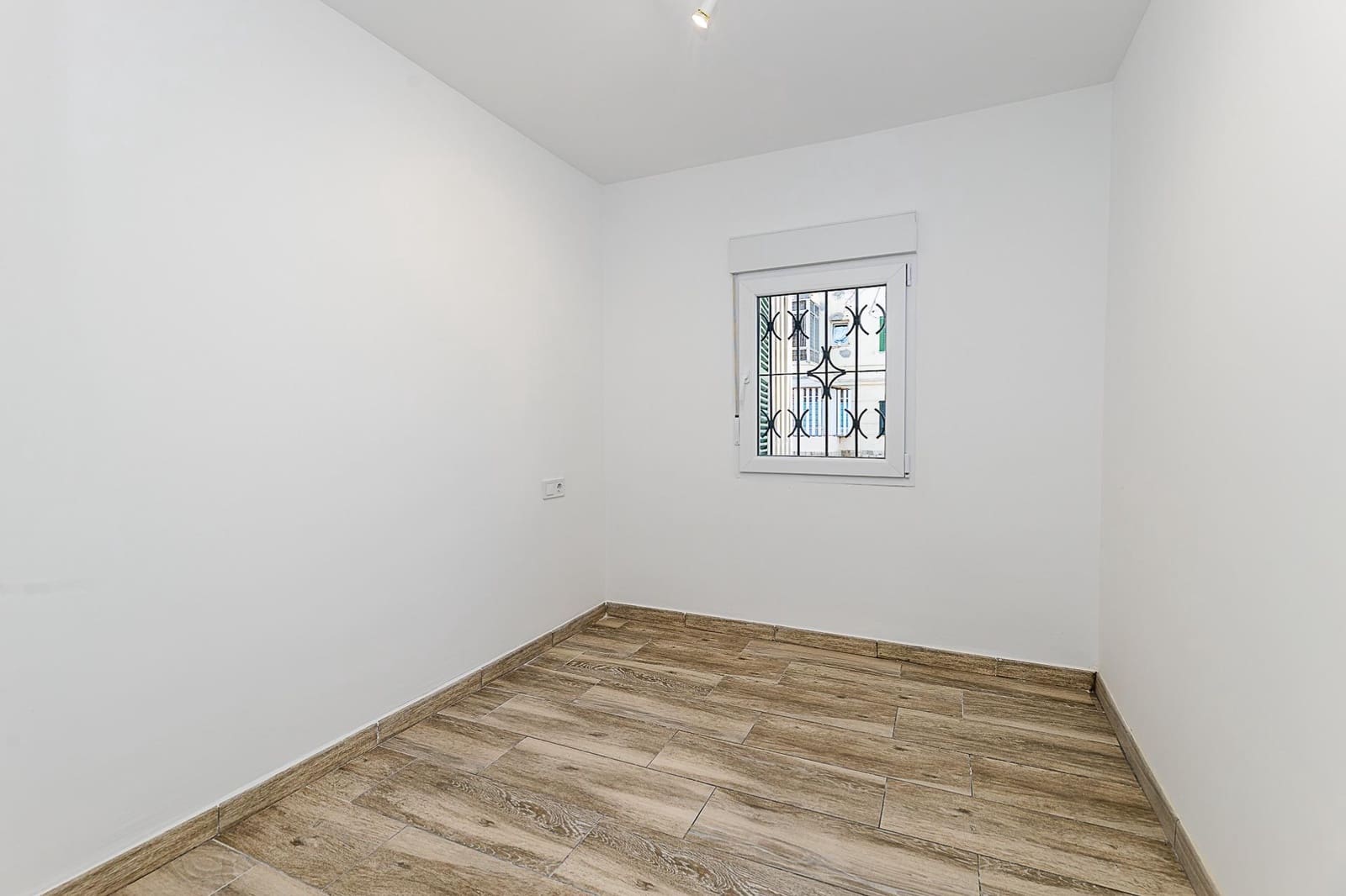 3 soveværelse Lejlighed til salg i Palma de Mallorca - € 230.000 (Ref: 9634485)