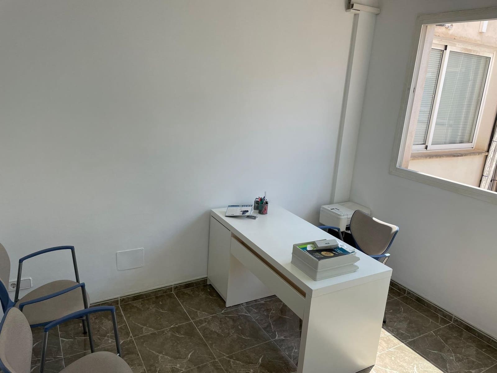 Erhverv til leje i Marratxi - € 750 (Ref: 9752171)