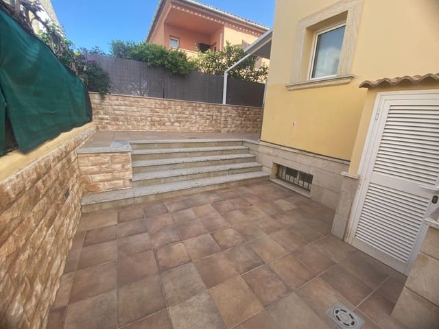 3 quarto Moradia Geminada para arrendar em El Pont d'Inca / Es Pont d'Inca, Marratxí - 1 900 € (Ref: 9780720)