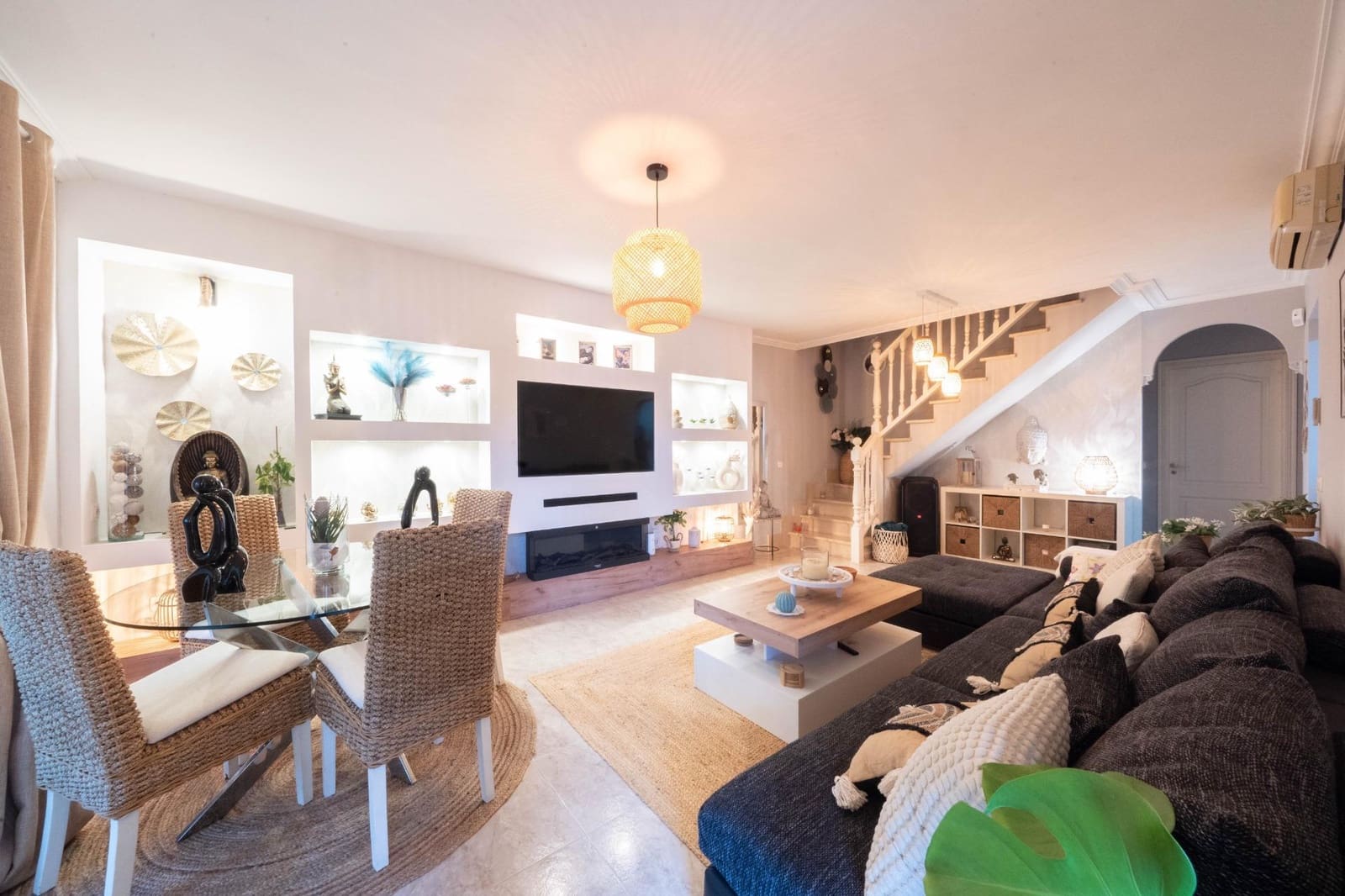 4 soveværelse Rækkehus til salg i Palma de Mallorca med garage - € 680.000 (Ref: 9785959)