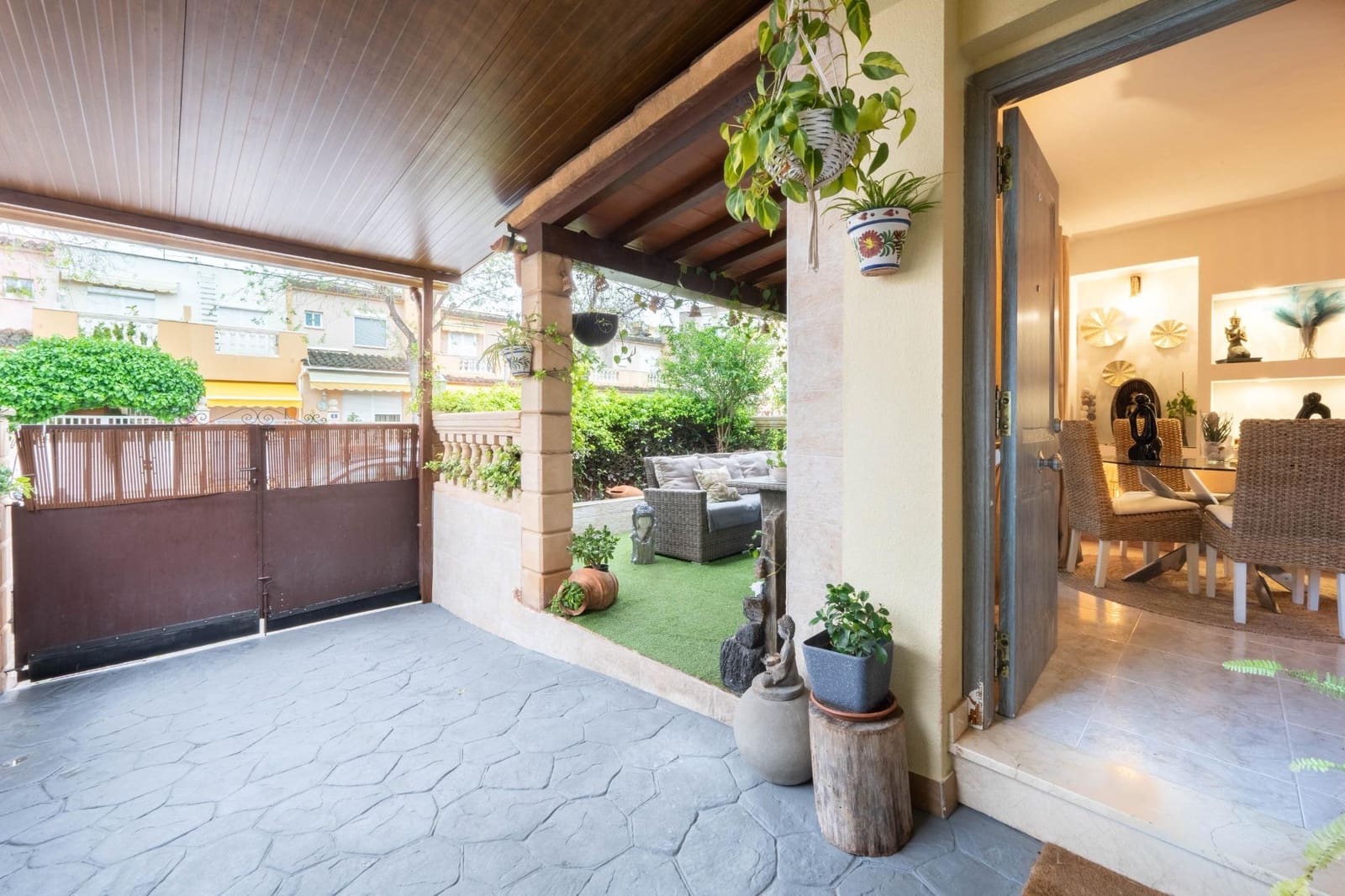 4 soveværelse Rækkehus til salg i Palma de Mallorca med garage - € 680.000 (Ref: 9785959)