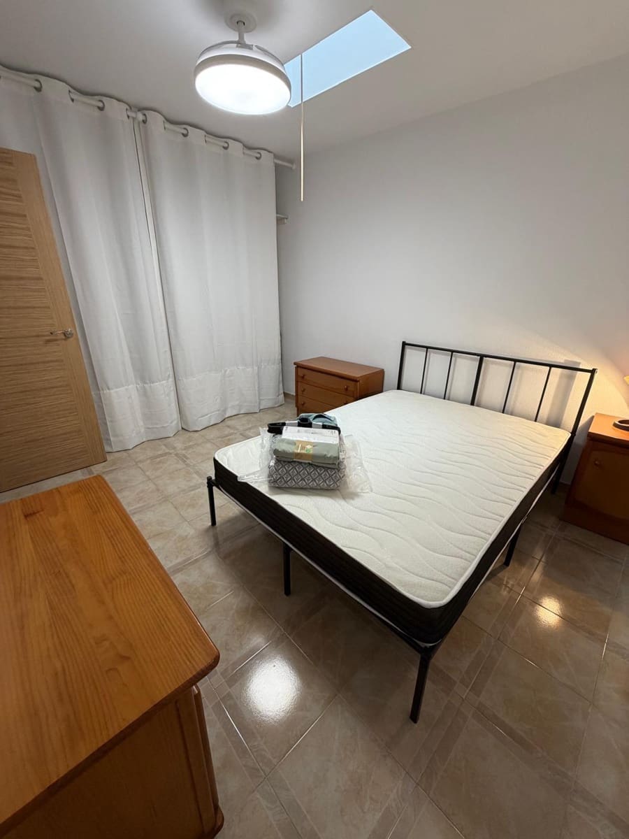 4 slaapkamer Flat te huur in Palma de Mallorca - € 2.200 (Ref: 9799412)
