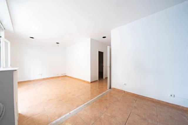 Kommersiell til salgs i Nou Llevant, Palma de Mallorca - € 159 000 (Ref: 9983117)