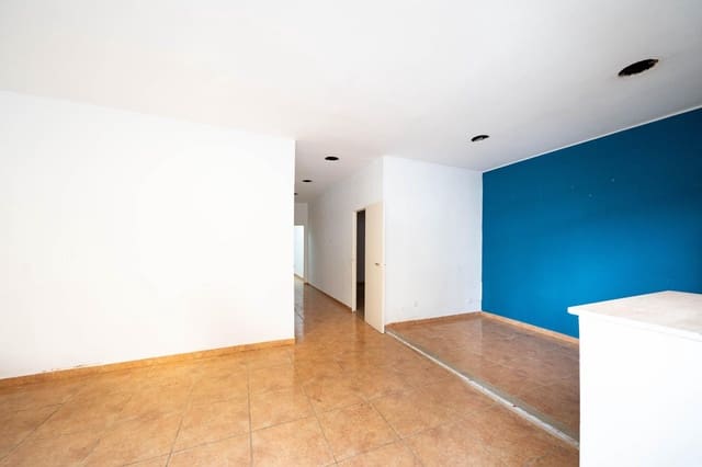 Kommersiell til salgs i Nou Llevant, Palma de Mallorca - € 159 000 (Ref: 9983117)