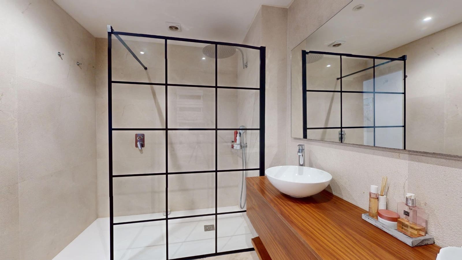 3 soverom Rekkehus til salgs i Vilafranca de Bonany med svømmebasseng garasje - € 980 000 (Ref: 10005738)