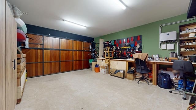 3 soverom Rekkehus til salgs i Vilafranca de Bonany med svømmebasseng garasje - € 980 000 (Ref: 10005738)