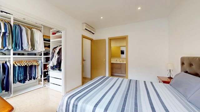 2 soveværelse Lejlighed til salg i Palma de Mallorca med garage - € 445.000 (Ref: 10005739)